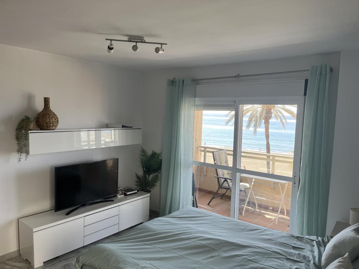 Studio 2 Sea Front Rincón de la Victoria Kültér fotó